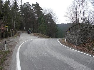 <span class="mw-page-title-main">Hals Pass</span> Mountain pass in the Austrian Alps