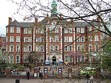 Hammersmith Hospital Hammersmith Hospital in 2009.jpg