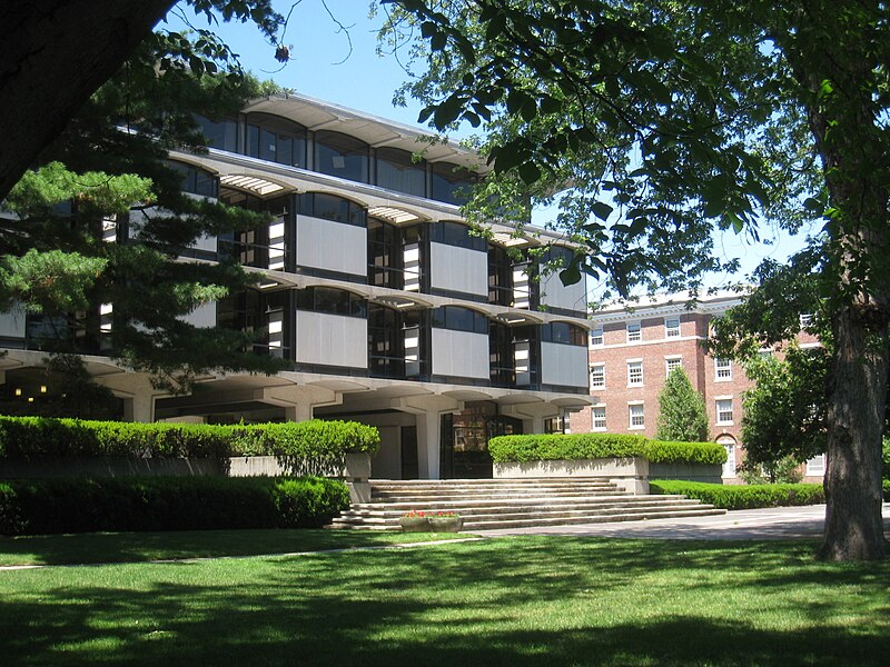 File:Hilles Library, Radcliffe Quadrangle - IMG 9048-1.JPG