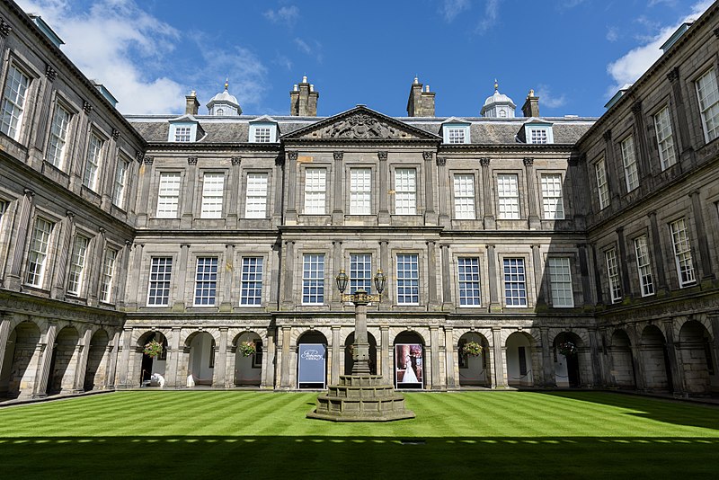 File:Holyroodhouse-Courtyard (xtof.photo).jpg