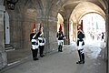 Français : Relève des w:fr:Horse Guards au bâtiment des Horse Guards