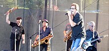 Huey Lewis & The News performing at Snoqualmie Casino in 2016 Huey Lewis.jpg