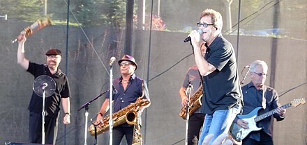 Huey Lewis & The News performing at Snoqualmie Casino in 2016