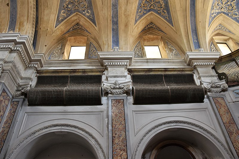 File:Interno Santa Chiara 3.jpg