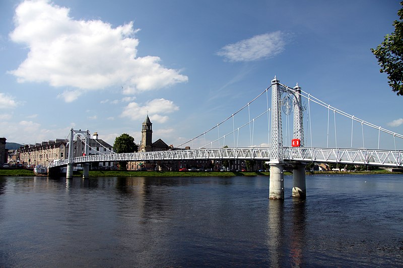 File:Inverness in summer 2012 (1).JPG