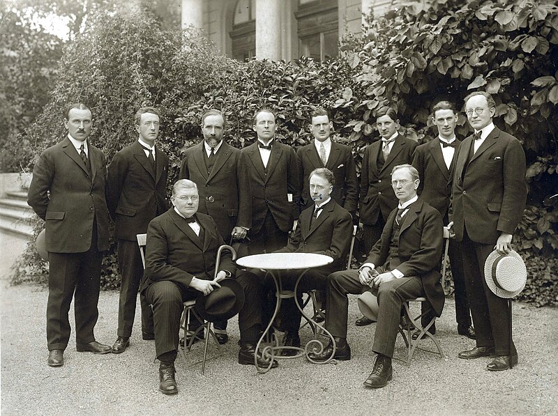 File:Irish delegation to the League of Nations, September 1923.jpg