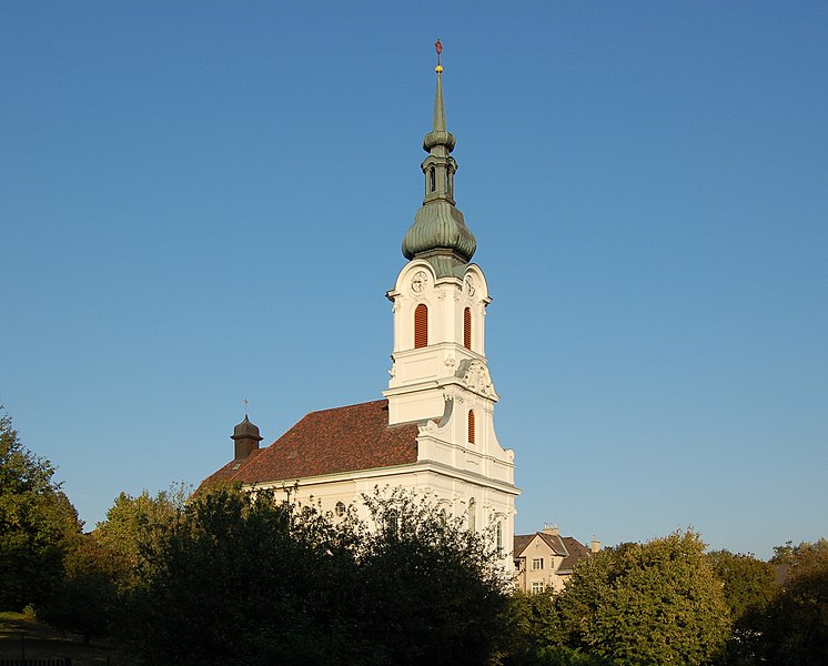 File:Kaasgrabenkirche Außen IV.jpg