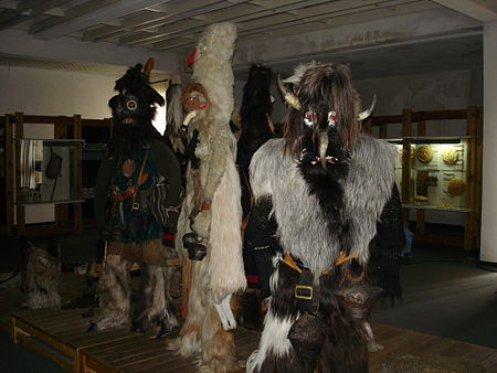 Kukeri Rodopi.JPG