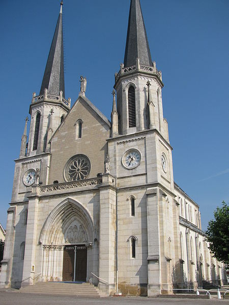 File:Lamarche-sur-Saône église paroissiale.JPG