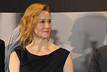 Linney at the U.S. Embassy in Berlin (2016) Laura Linney at the Berlinale party (24766856460).jpg