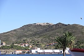 Le fort Béar vu depuis Port-Vendres.