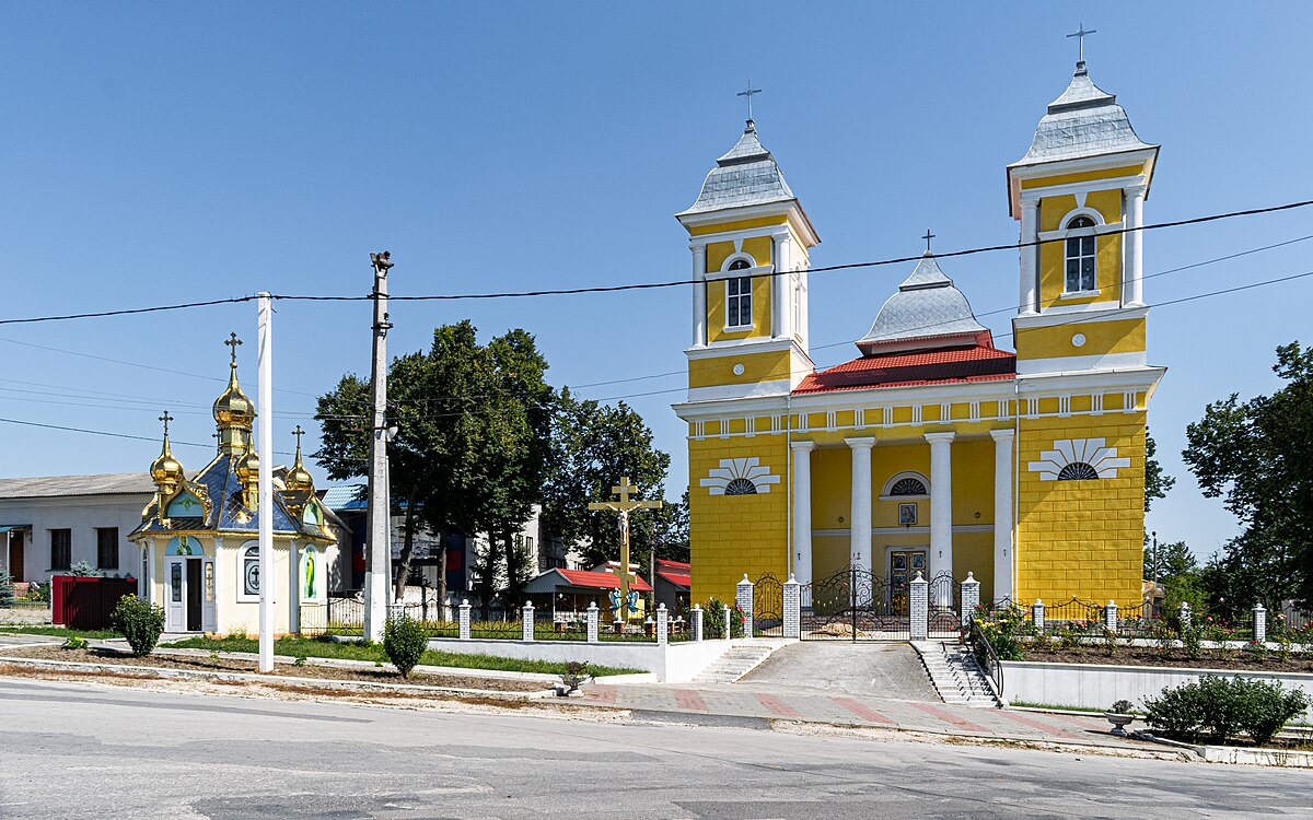 File:Monumentul a lui V.Lenin, Lipcani, r-n Briceni, Republica Moldova V.Lenin  Monument, Lipcani, Briceni District, Republic of Moldova (50334790638).jpg  - Wikipedia