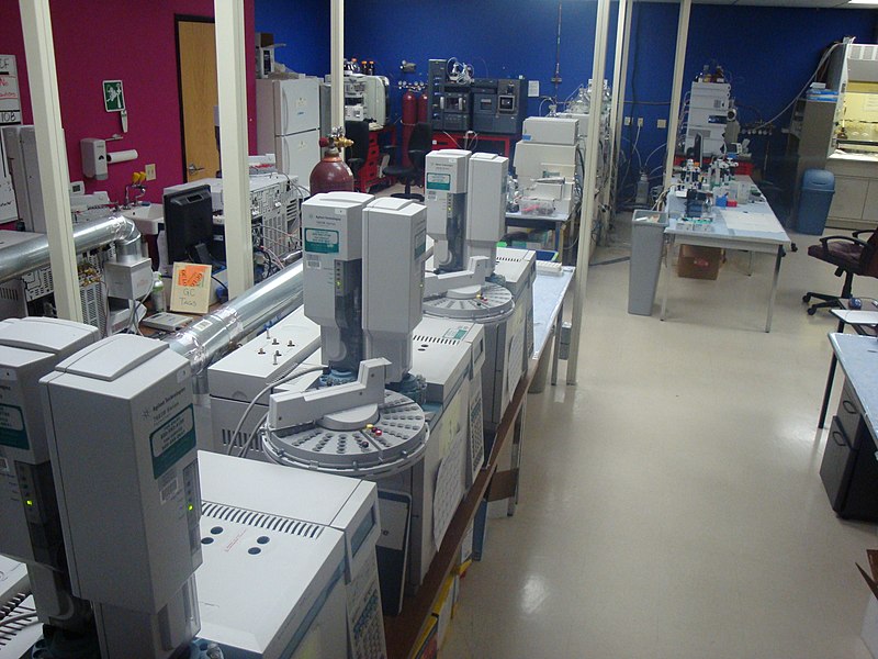 File:Lipomics Laboratory (17).jpg