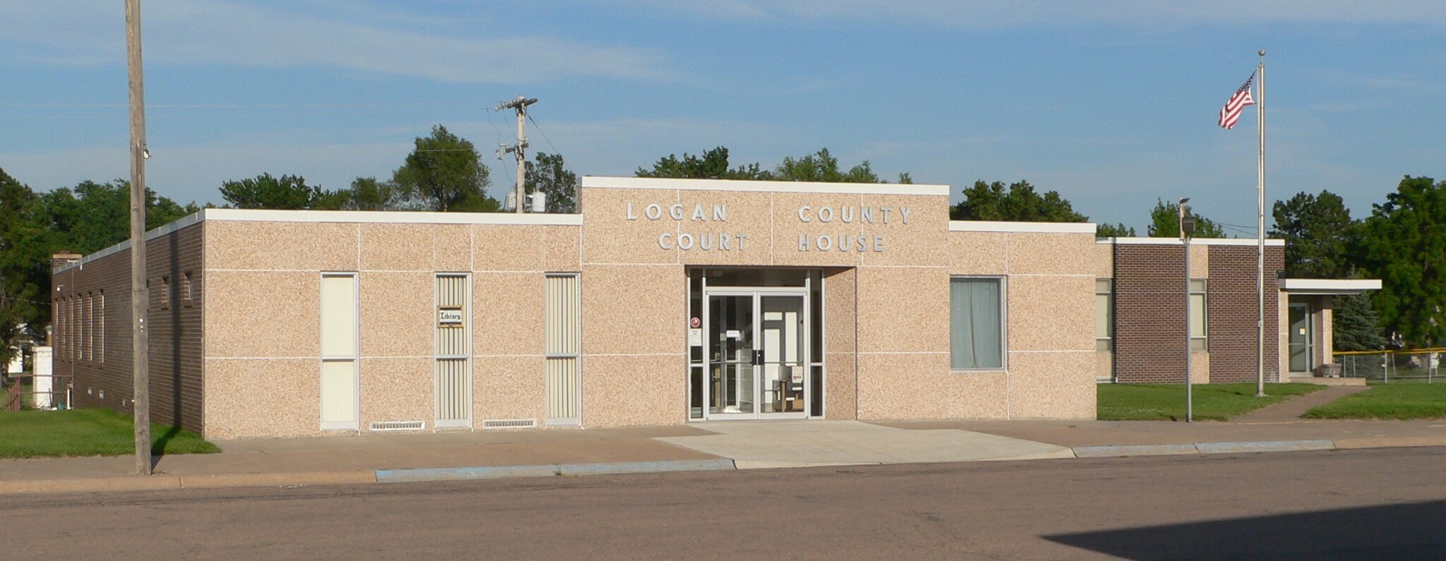 Logan County, Nebraska courthouse from NW 2