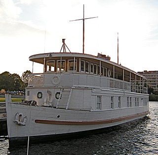 <i>Lotus</i>(motor vessel) Houseboat yacht