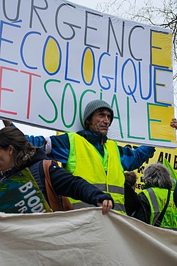 Activist in Paris, ↑photo↑ in December 2018, Marche pour le climat in Paris, 8 Dec 2018