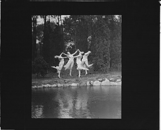 File:Marion Morgan dancers LOC agc.7a10015.tif