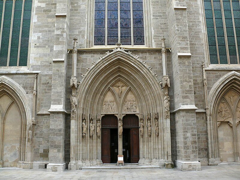 File:Minoritenkirche z05.jpg