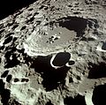 Luna kratero vidita de Apollo 11
