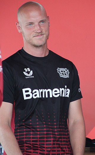 <span class="mw-page-title-main">Niklas Lomb</span> German footballer (born 1993)