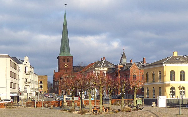 Nyborg centre: Adelgade with Church of Our Lady (photo 2018)
