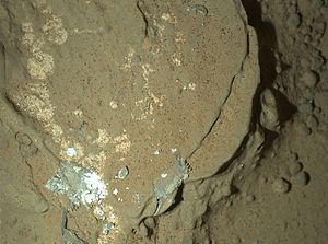 PIA16711-MarsCuriosityRover-SayunyeiRock-20130122wh.jpg