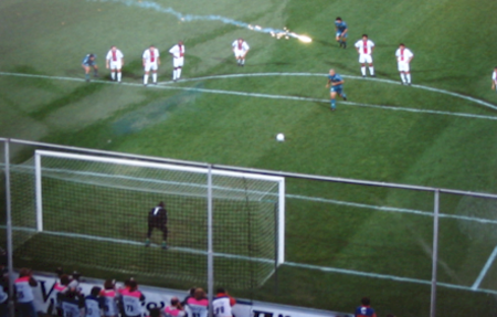 Tập_tin:PSG-Barcelone_1997.png