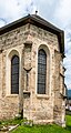 English: Apse and barred windows Deutsch: Chorschluss und Gitterfenster