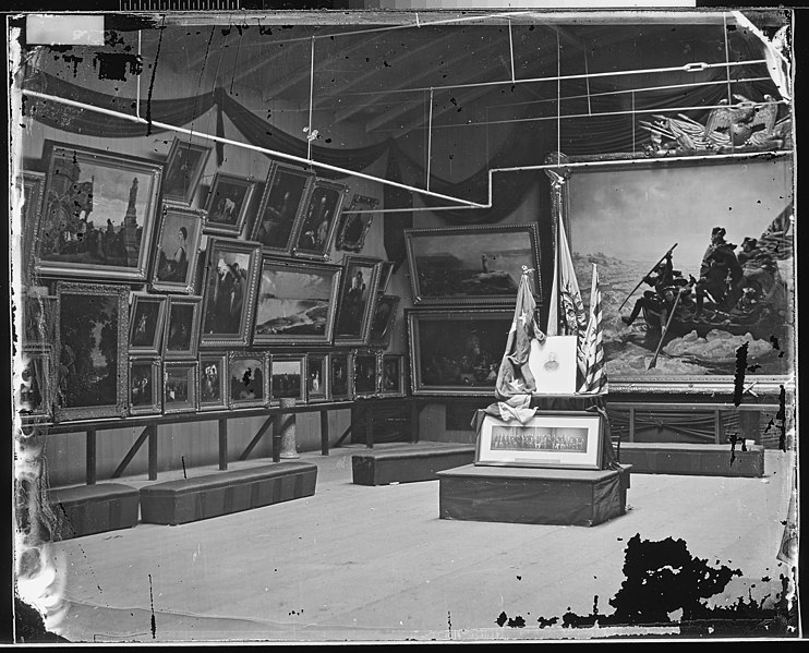 File:Picture gallery, Metropolitan Fair, N.Y.C - NARA - 526234.jpg