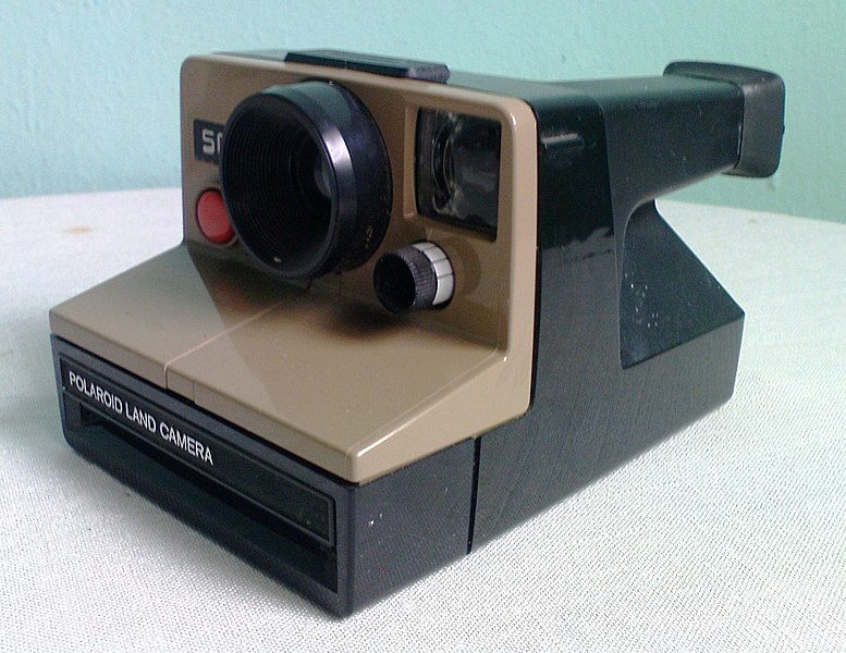 File:Polaroid Land Camara 500.JPG