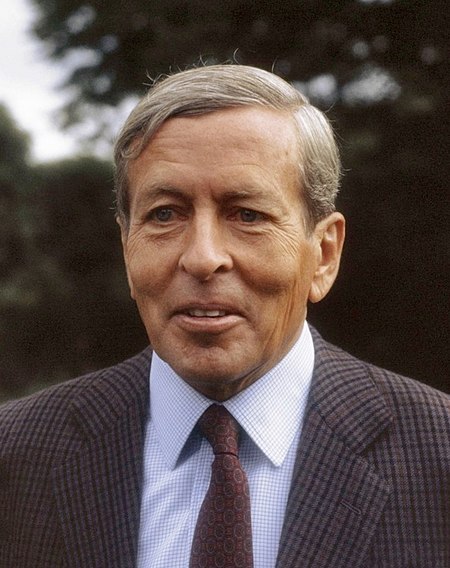 Prince Claus of the Netherlands 1986.jpg