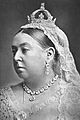 A Pequena Coroa de Diamantes da Rainha Vitória, 1887.