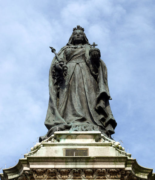 File:Queen Victoria - geograph.org.uk - 930221.jpg