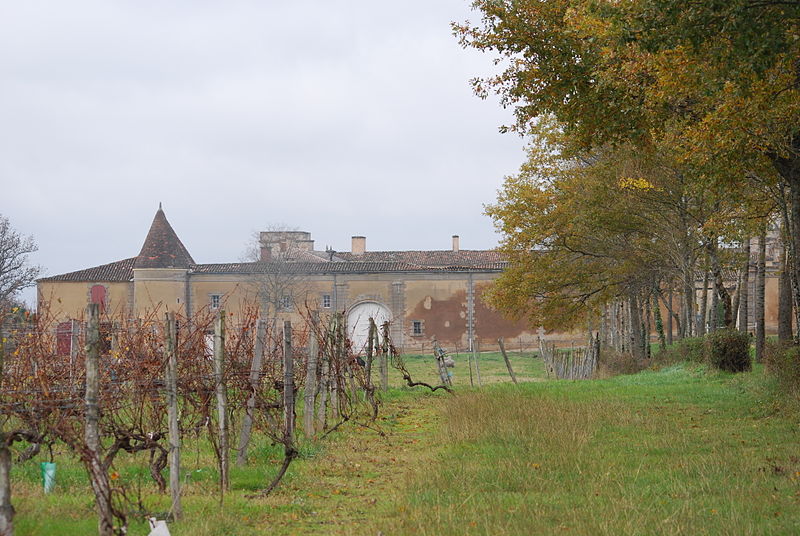 File:Sadirac Château du Tustal 1.JPG