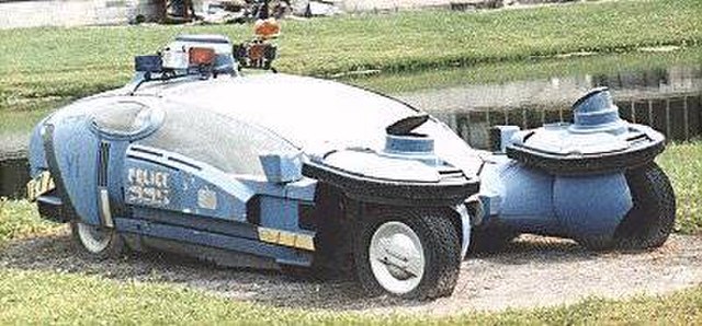 A "spinner" (police variant) on display at Disney-MGM Studios in the 1990s