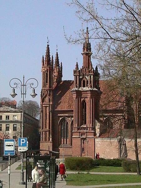 File:St. Anne's Church in Vilnius 2005 (3).jpg