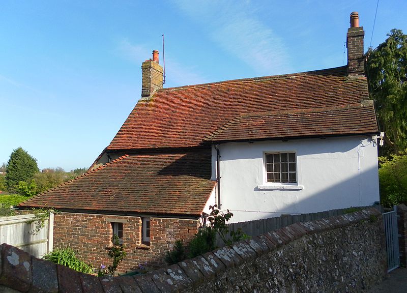 File:Stream Cottage, Wish Hill, Willingdon (NHLE Code 1043658) (April 2011).JPG