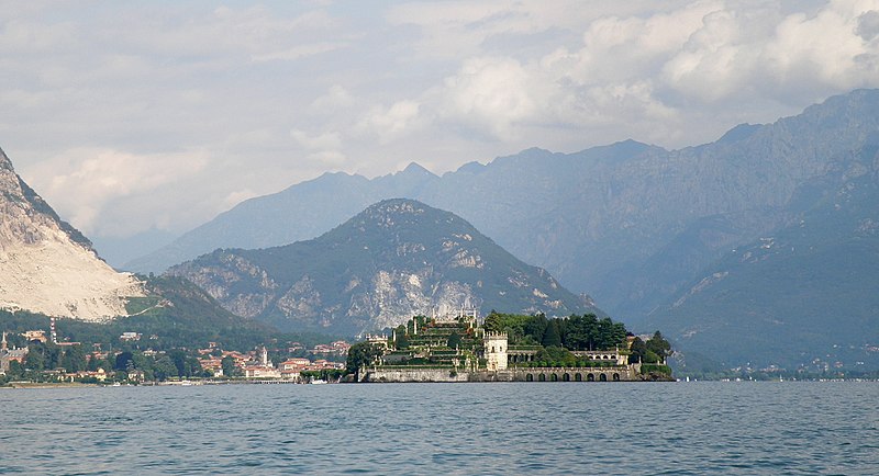 File:Stresa Isola Bella 1.JPG