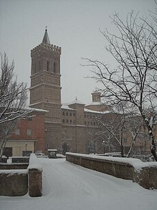 La torre de la ilesia de Ferrera de los Navarros