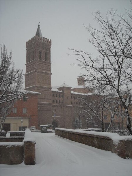 File:Torre nevada.jpg