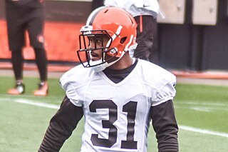 <span class="mw-page-title-main">Trey Caldwell</span> American football player (born 1993)