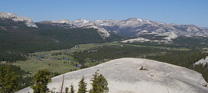 File:Tuolumne Meadows from Lembert Dome-1200px.jpg