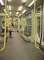 HK形電車の車内