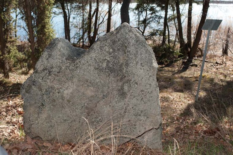 Bjorn Ironside Runestone 