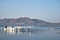 Udaipur-LakePalace at sunrise