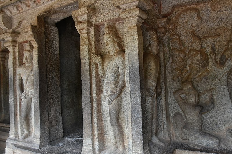 File:Varaha Mandapam, Pallava period, 7th century, Mahabalipuram (12) (23624032458).jpg