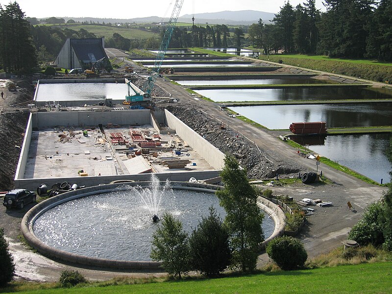 File:Vartry Reservoir waterworks.jpg