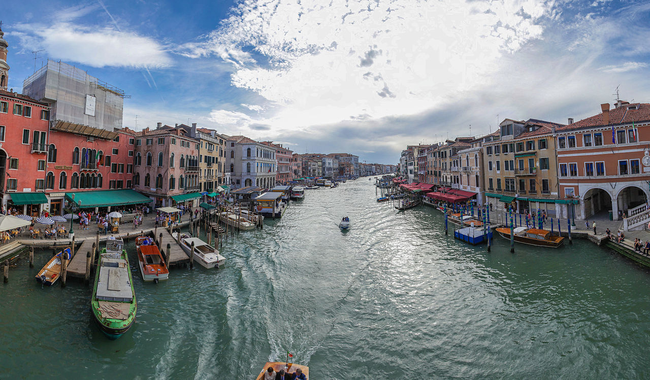 File:Venise - Italie - Panorama.jpg - Wikimedia Commons