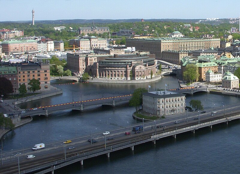 File:Vy Stockholm mot öst 2009.jpg