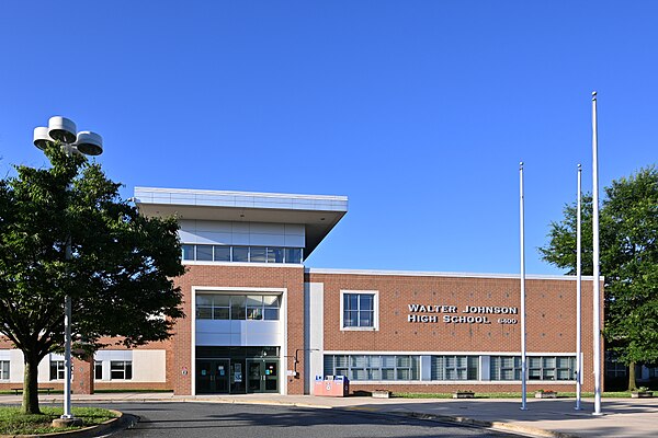 The front of the school, as viewed from Rock Spring Drive.